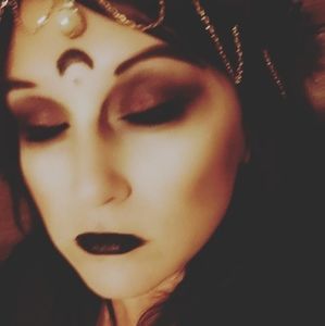 Meet your Posher, Lyndsy